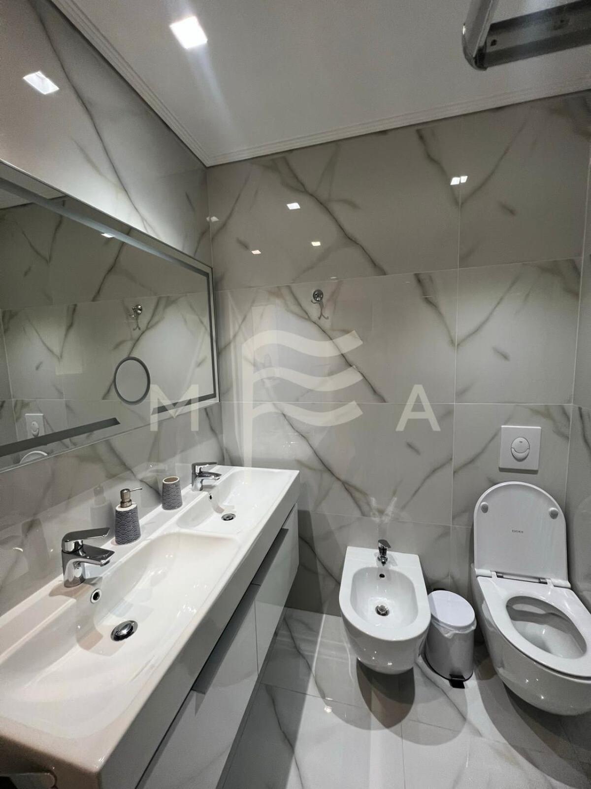 Yacht Club 573 Apartment Драч Екстериор снимка
